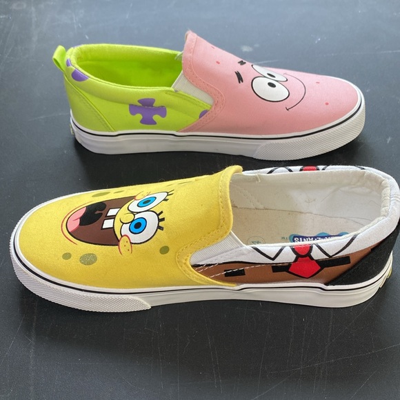 SpongeBob Sneakers - Picture 4 of 7